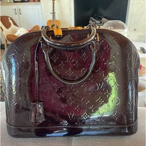 Louis Vuitton Monogram Vernis Alma GM Amarante